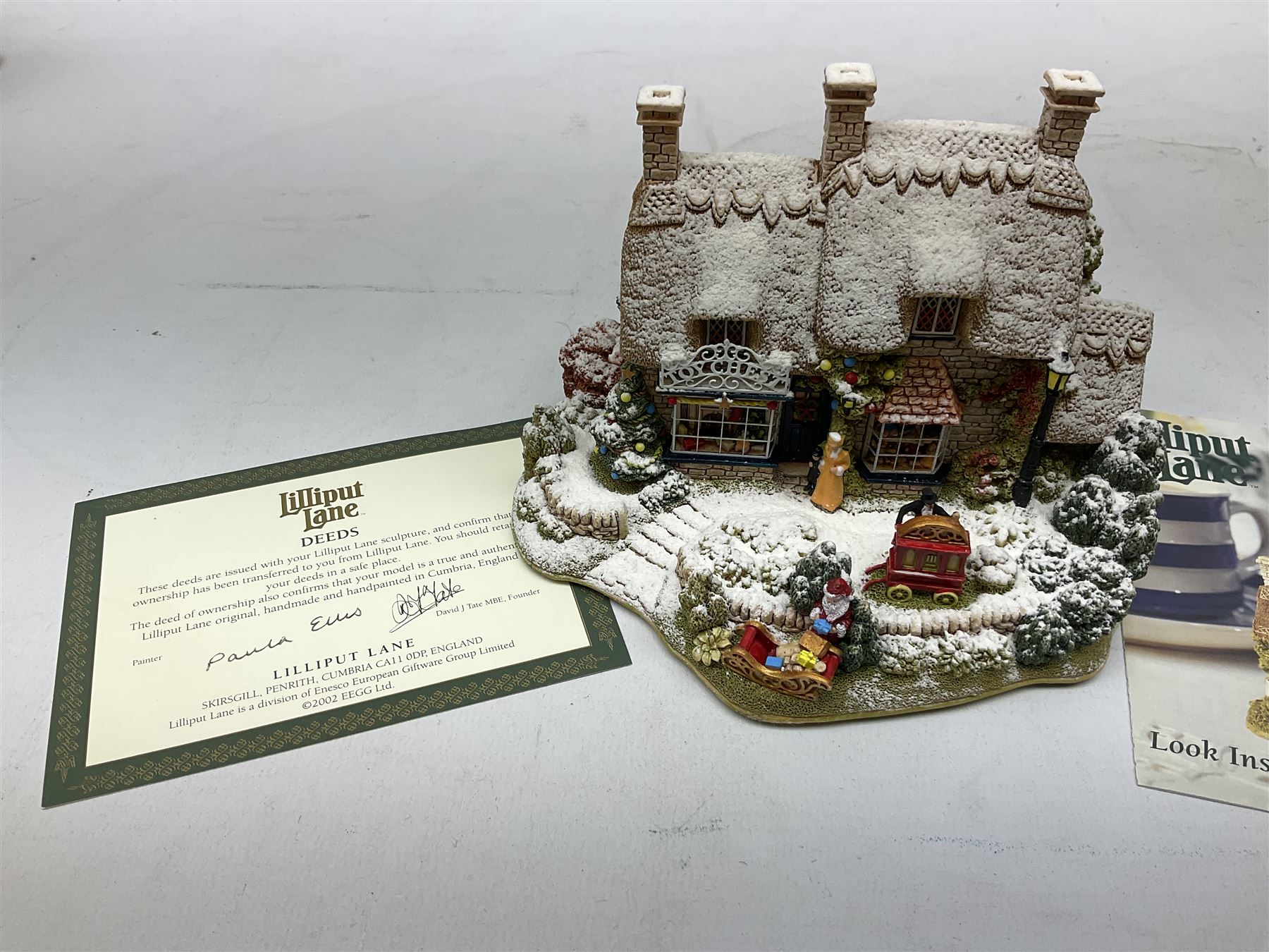 Ten Lilliput Lane winter (snowed) cottages, to include Yuletide Inn, The Christmas Present and Kerry Lodge, all boxed with deeds