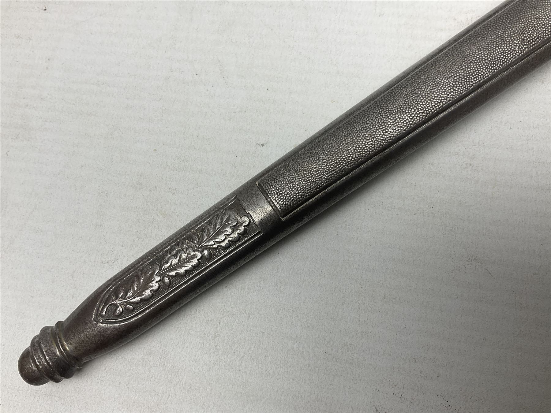 WW2 German Luftwaffe 2nd Pattern Officers dress dagger, with unmarked 25.5cm double edged steel blade, wire-bound pale orange/yellow celluloid grip, globular  pommel with oak leaves and traces of gilding, Luftwaffe eagle cross guard; in beaded scabbard with two suspension rings L43cm overall