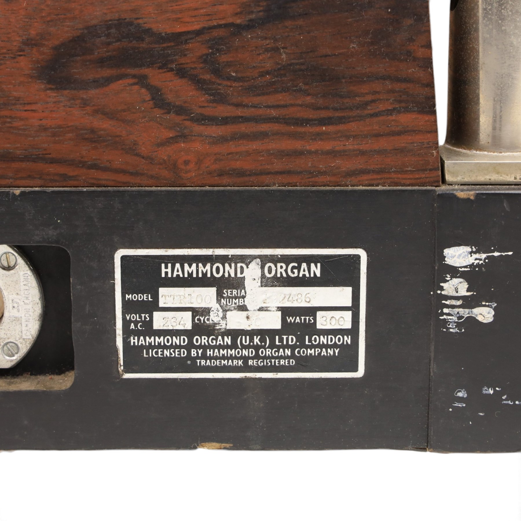 Hammond TTR 100 electric organ, with a palisander effect veneer, H94cm, W110cm