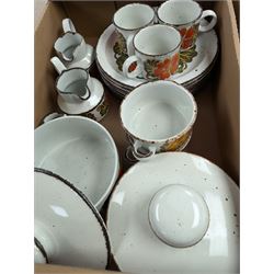 Midwinter Stonehenge dinner and tea wares, including cups, bowls, plates, etc