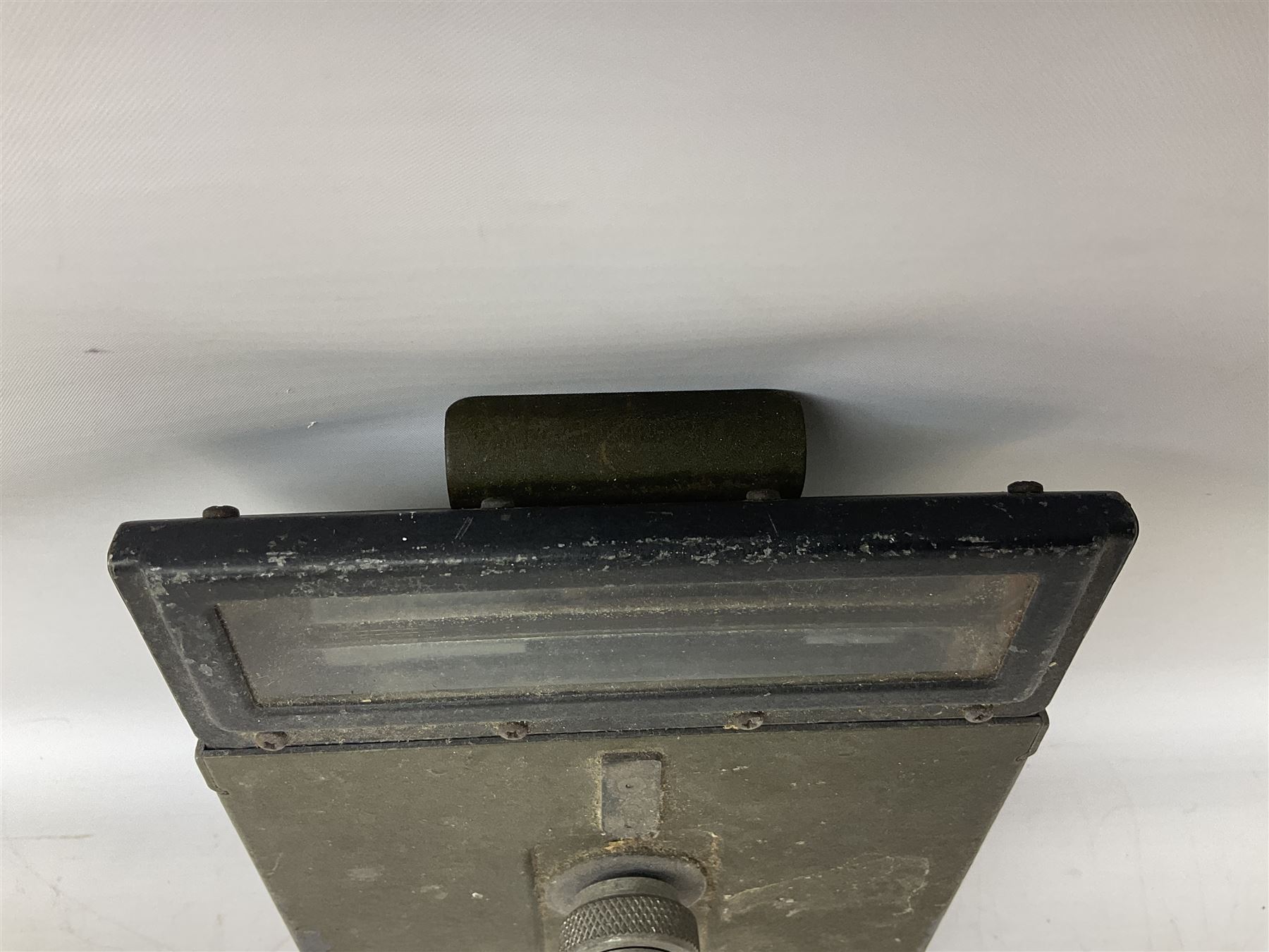 WW2 M6 Sherman tank periscope dated 1944 by the Minneapolis-Honeywell Regulator Company H28cm