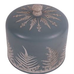 19th century Dudson blue jasperware cheese dome and stand, decorated sprigs of fern leaves and lilies, H26cm