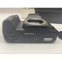 Minolta Dynax 7 camera body, serial number 93101009, Minolta 'AF APO Tele 300mm 1:4 (32)' lens serial no 32501041, in case and other camera equipment 