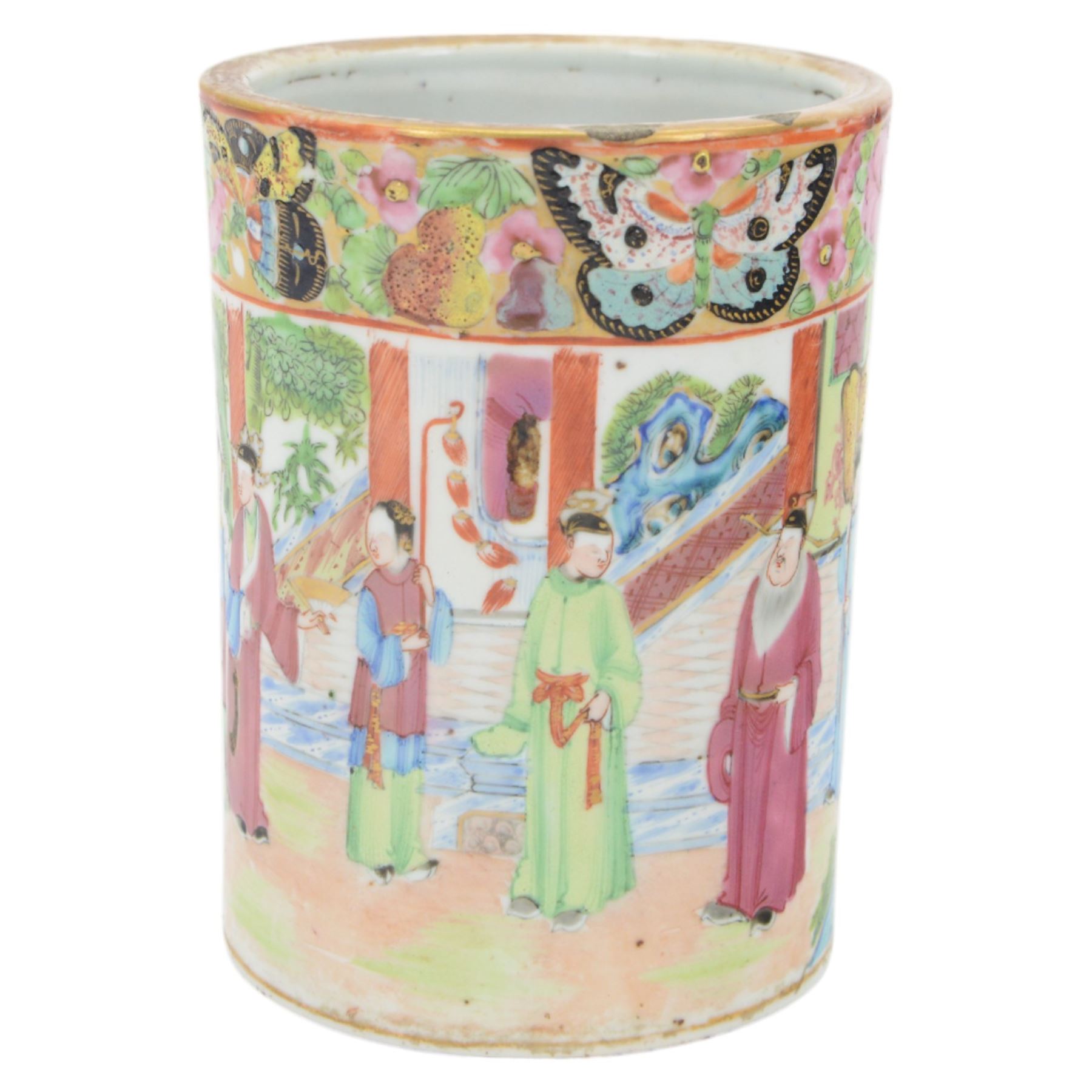 19th century Chinese Canton famille rose brush pot, of cylindrical form decorated with a vignette of bijin and attendants in a courtyard setting, beneath a gilt edged rim, and band detailed with butterflies and peonies, H15cm