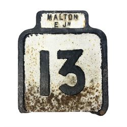 Cast iron painted mile marker 'Malton 13', H35cm
