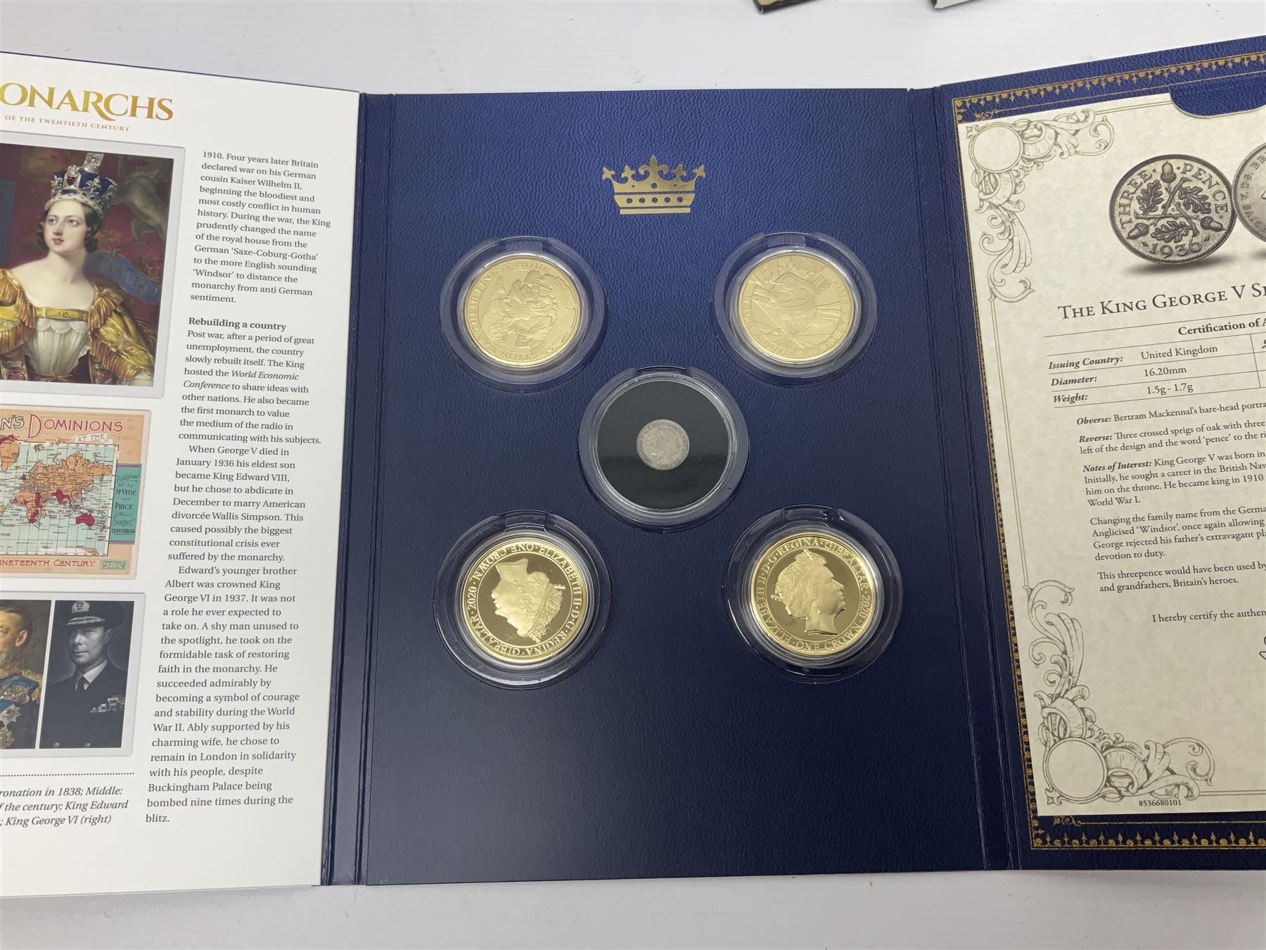 Great British and World coins, including a small number of pre 1920 silver coins, pre-decimal pennies, commemorative crowns, various part filled 'The London Mint Office' commemorative coin folders, Britain's First Decimal Coins sets in blue folders, pre-Euro coinage, United States of America coins etc