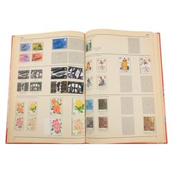 Mostly Great British stamps, including a small quantity of mint decimal, etc, in one box