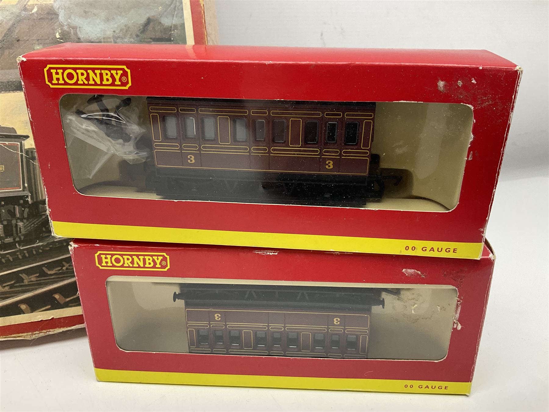 Tri-ang/Hornby '00' gauge - RS.606 Express Goods Set; boxed; eleven passenger coaches and twelve goods wagons (some boxed) by Hornby, Lima etc; and boxed Hornby Skaledale Station Building with platform