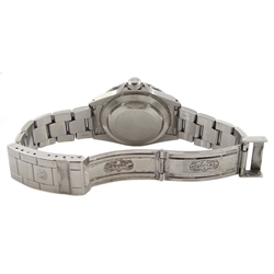 Rolex Oyster Perpetual Date Submariner 2001 stainless steel automatic wristwatch, model No.16610, serial No.K644609, boxed with papers

[image code: 7mc]