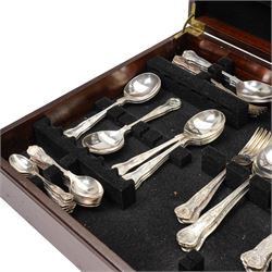 Canteen of silver plated Kings pattern cutlery for eight covers, boxed (not complete)