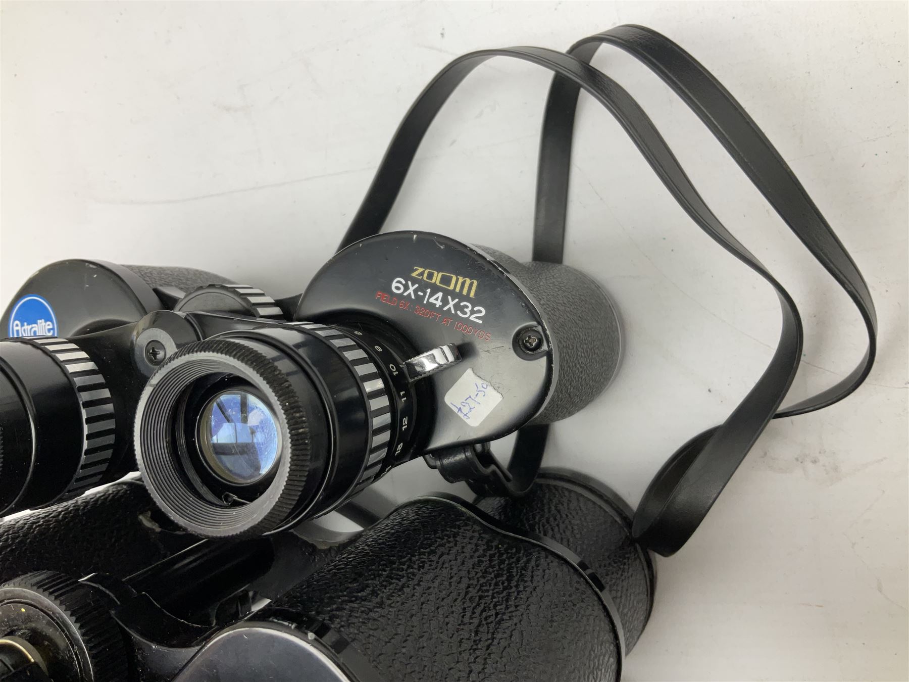 Eleven cased pairs of binoculars, to include Omiya 8x30, Tasco, Esde-Optik 8x40 Weitwinkel, Chinon 10x50 Field. Aico Rapide 8x30, Astralite zoom 6x- 14x32, etc