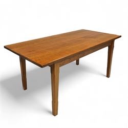Contemporary solid oak refectory dining table, rectangular quarter-sawn top displaying pronounced medullary rays, on square chamfered legs united by stretchers