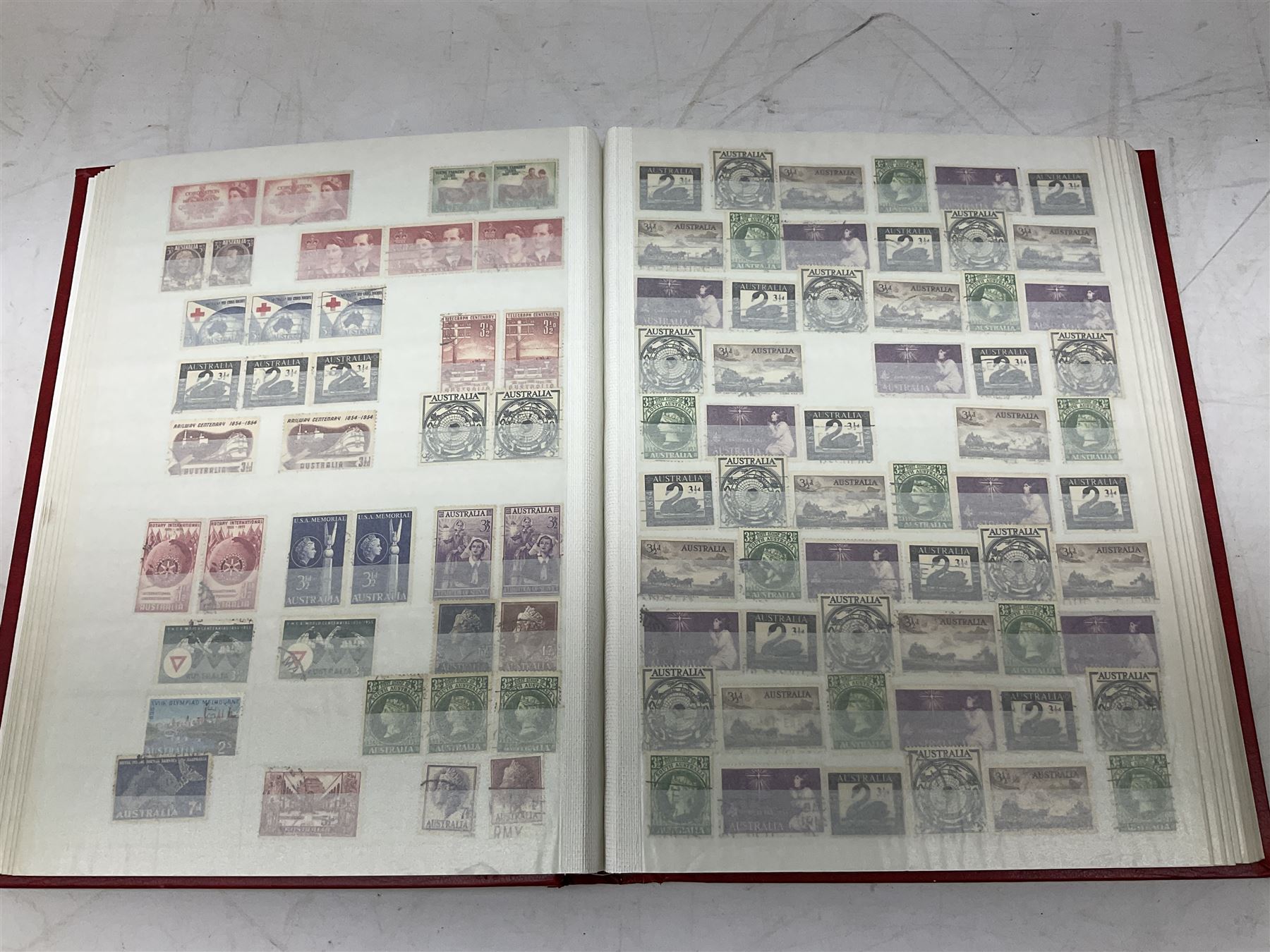 World stamps, including Iran, South Africa, Malta, USA, Canada, Mauritius, Aden, Spain, Seychelles etc, housed in five stockbooks