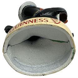 Cast iron reproduction Guinness toucan and Mintons Guinness ashtray, with barrel to the centre, toucan H6cm