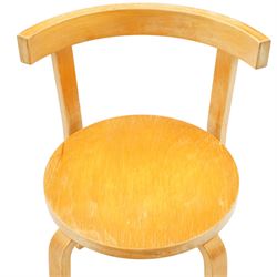 Alvar Aalto (Finnish 1898-1976) for Artek, distributed by Finmar - pair of model 68 chair, of bentwood construction