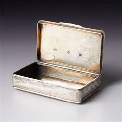 19th century Russian silver and niello work snuff box engraved with a view possibly of St Petersburg, Moscow assay, 84 standard