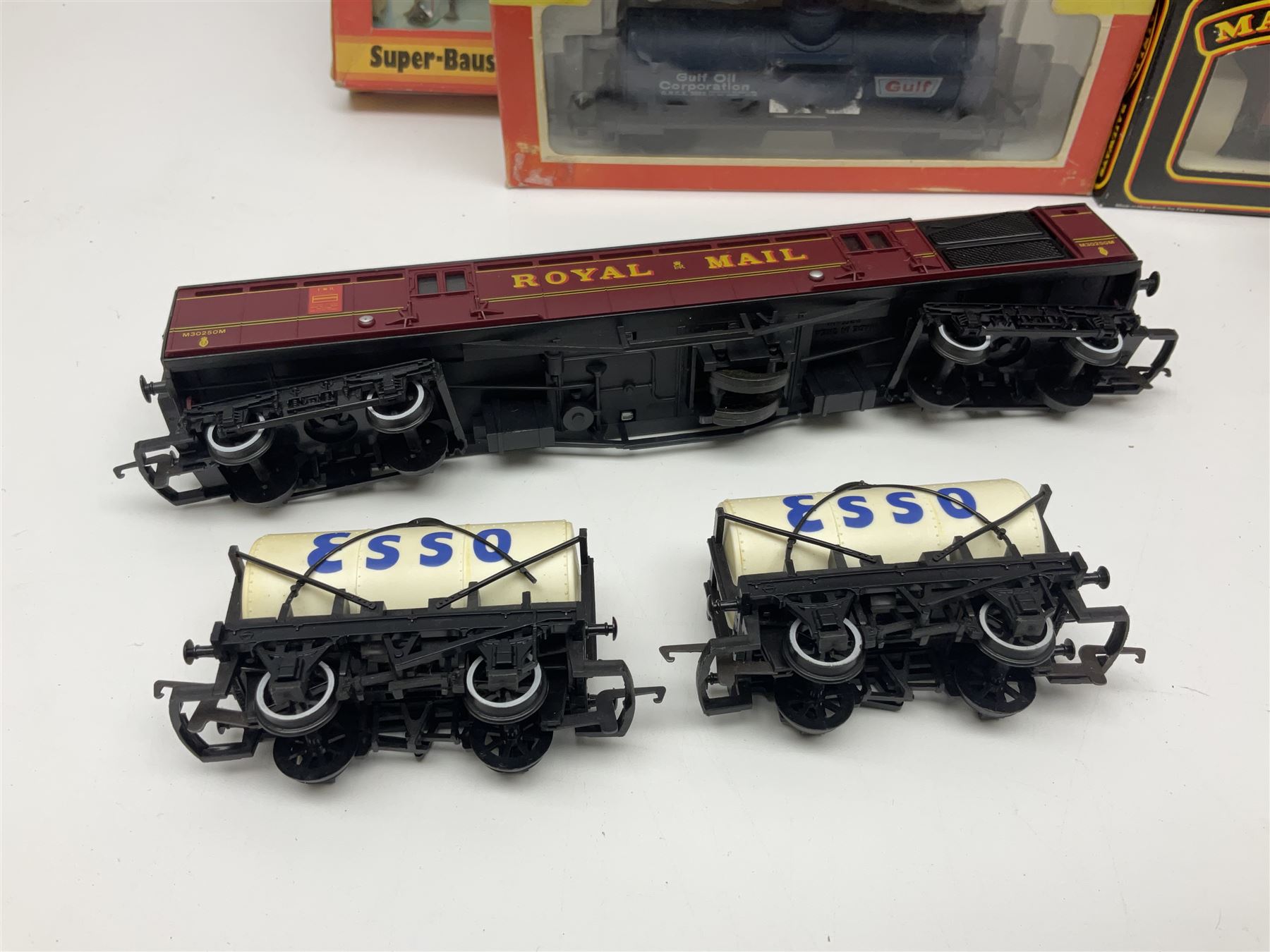 Hornby '00' gauge - RS.651 Freightmaster Set with Class 31 Diesel (Brush Type 2) A1A-A1A locomotive, seven wagons and track; boxed; together with fifteen various makers wagons and Busch Micro Electronic Roadworks Sign Set; predominantly boxed