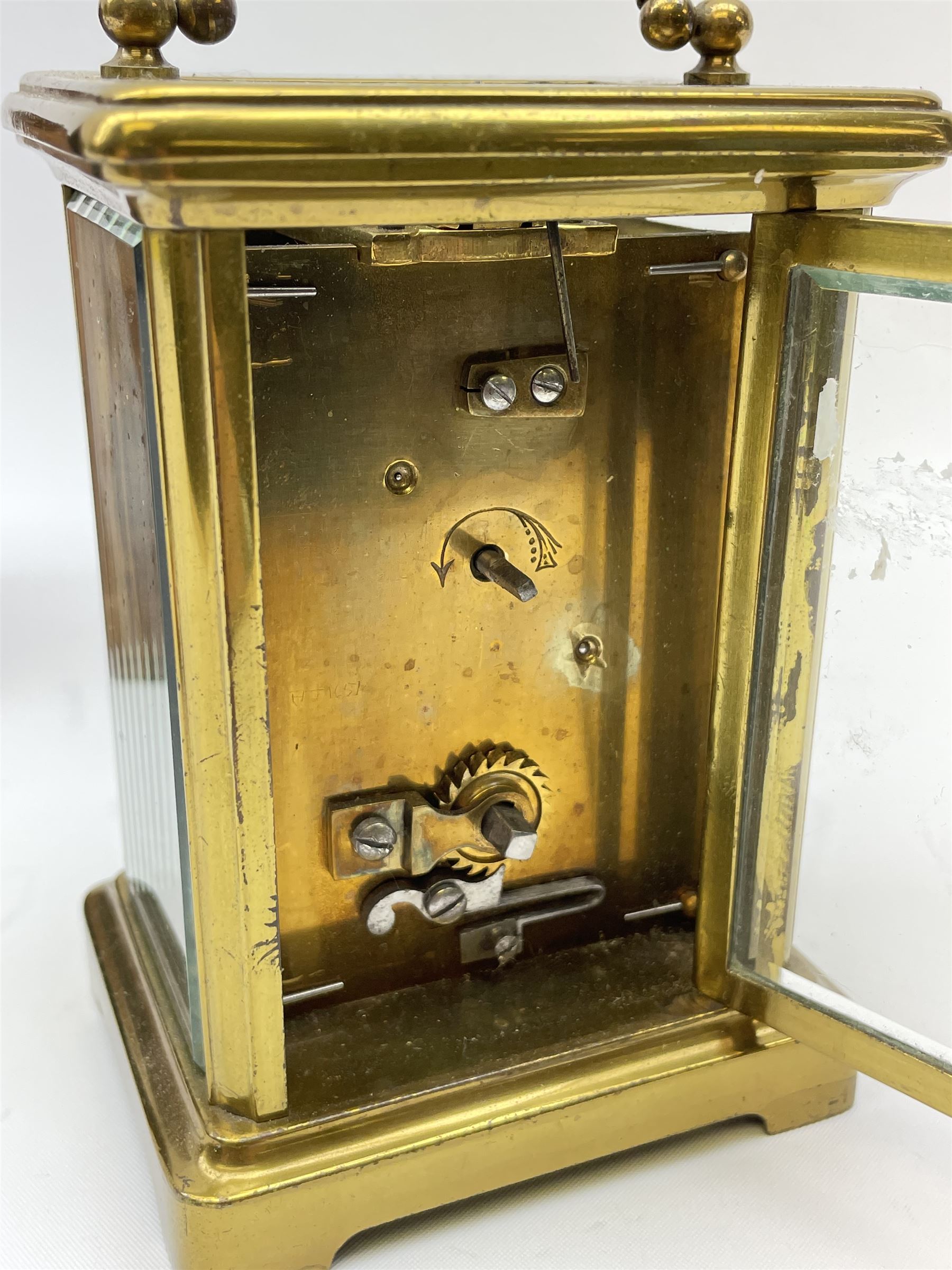 Early 20th century brass carriage clock time piece, white enamel Roman dial, single train driven movement 