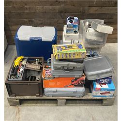 Black & Decker Powerfile, 2t trolley jack, axle stands, bench vice, framing kit, other tools and a Halfords cool box