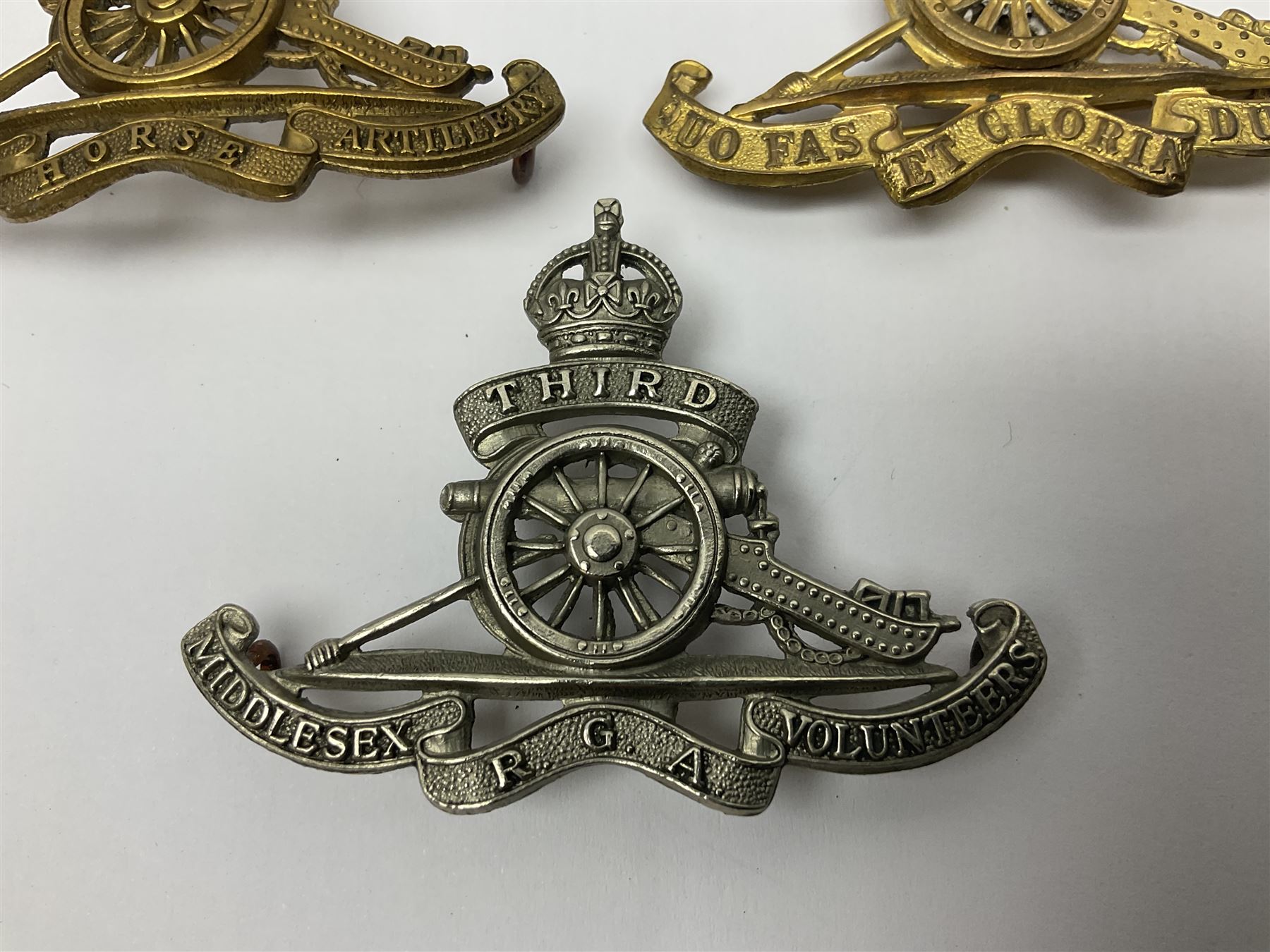 Regiment Royal Horse Artillery Cap Badge Ww1 Twelve Cap Badges