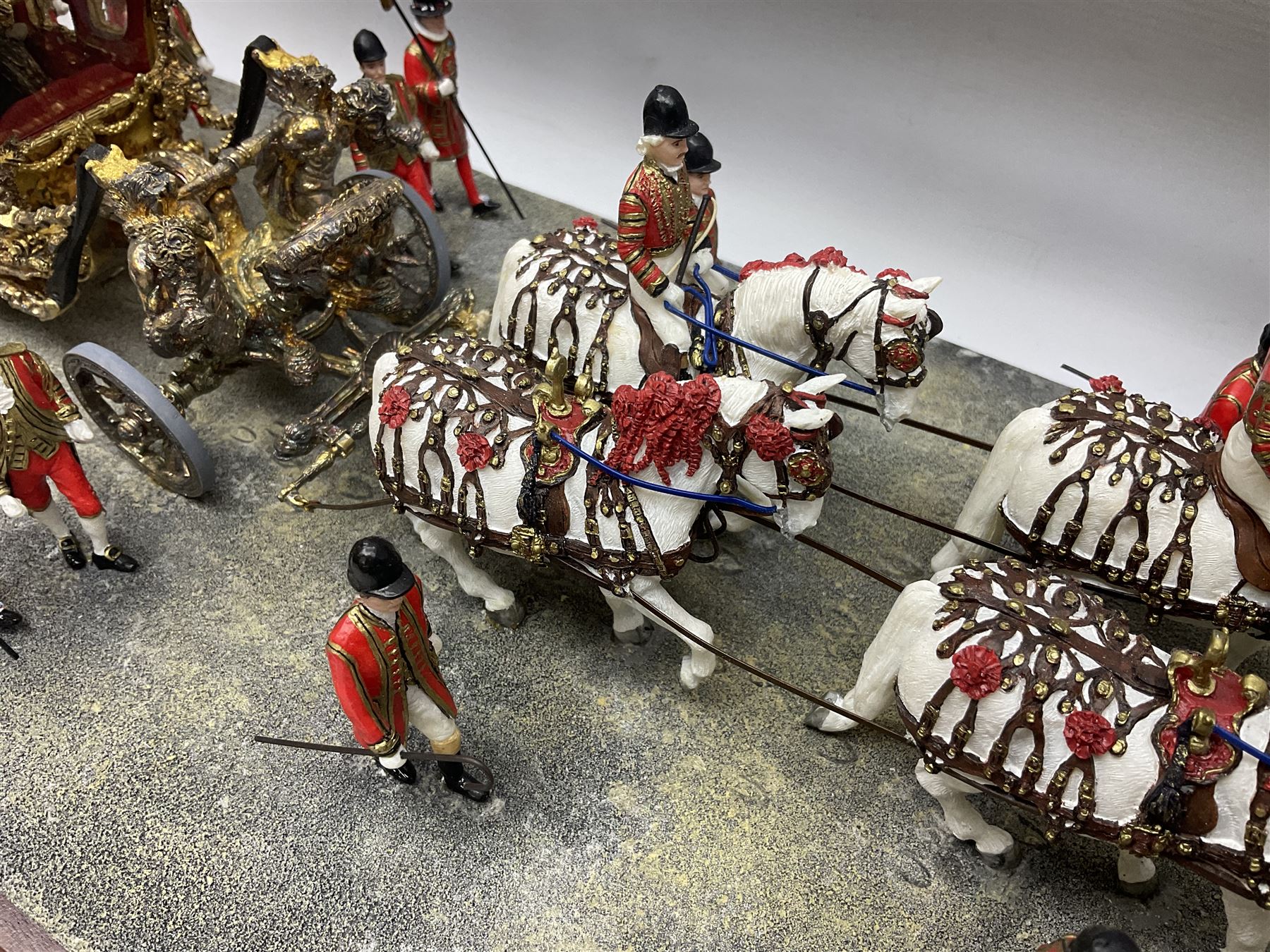 Border Fine Arts The Coronation 1953, model No. B0810, and sculpted by Ray Ayres, limited edition 150/350, with original box and certificate, L70cm  