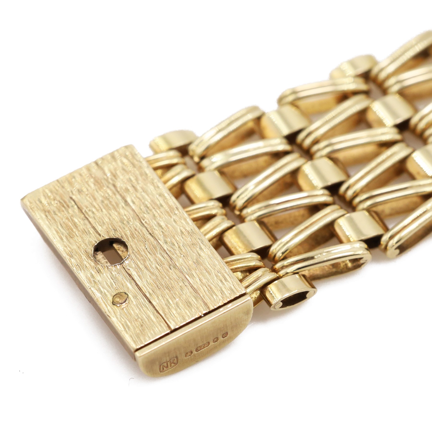 9ct gold fancy rectangular link bracelet, London 1979