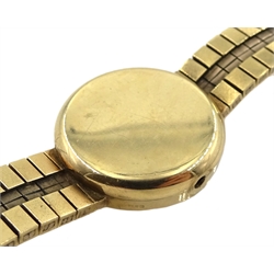 Omega 9ct gold ladies bracelet wristwatch, manual wind, Birmingham 1960