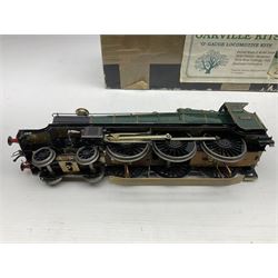 Oakville Kits '0' gauge - constructed and painted Great Western Star Class 4-6-0 locomotive 'Knight of the Golden Fleece' No.4016 and tender; in original kit box with paperwork