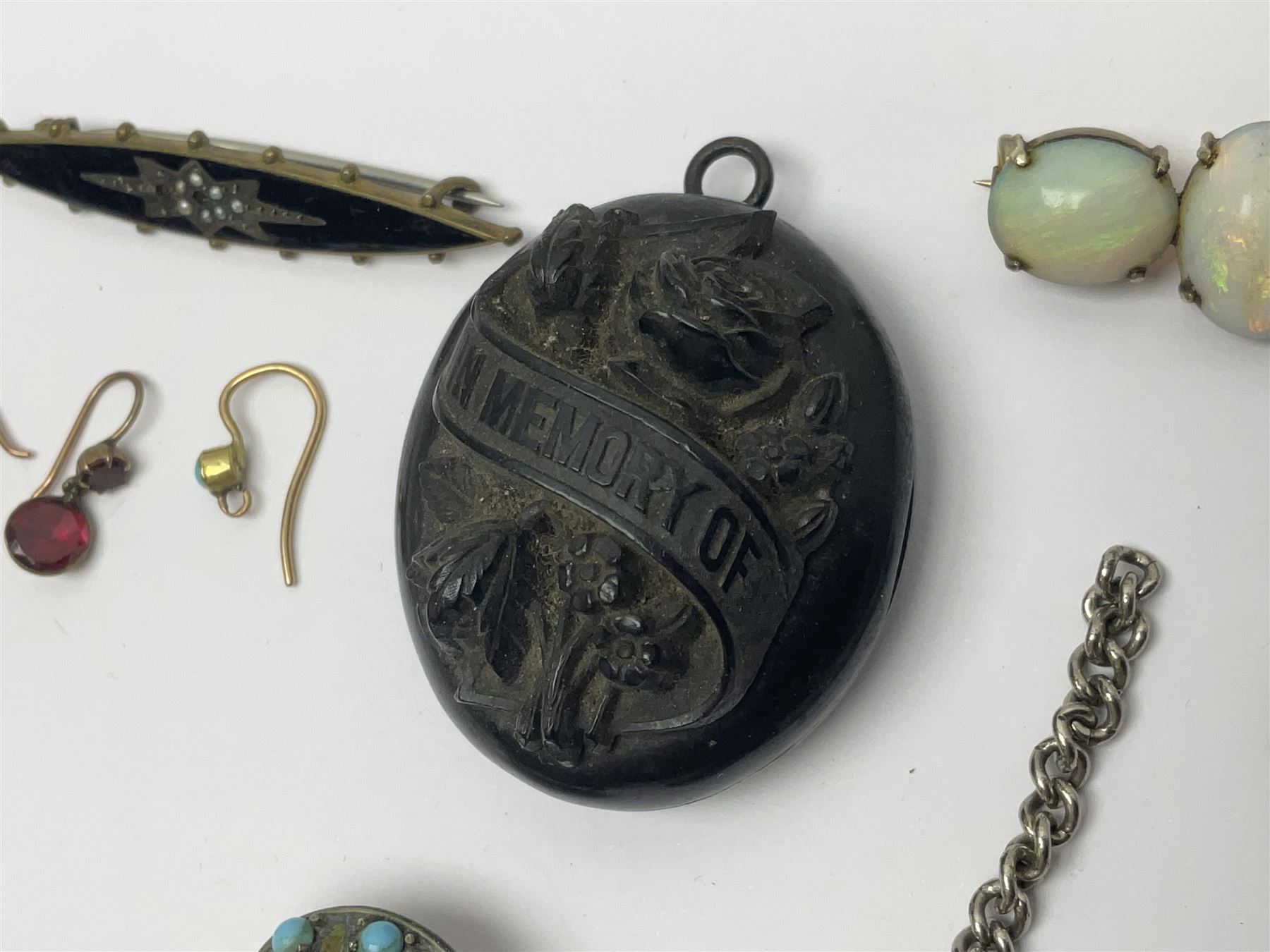 Victorian and later costume jewellery, including 'In Memory Of' mourning pendant, pair of stone set earrings, opal brooch, stick pins, etc 