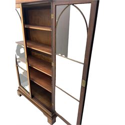 Georgian design mahogany bookcase display cabinet, fitted with two glazed doors, adjustable shelves, on bracket feet