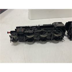 Bachmann ‘00’ gauge - three DCC ready locomotives comprising 32577 Ivatt Class 4 Mogul 2-6-0 locomotive no.43160 in BR black; 32828 Ivatt Class 2 2-6-0 locomotive no.46520 in BR green; 32951 Standard Class 4MT 2-6-0 locomotive no.76066 in BR black; in original boxes (3) 