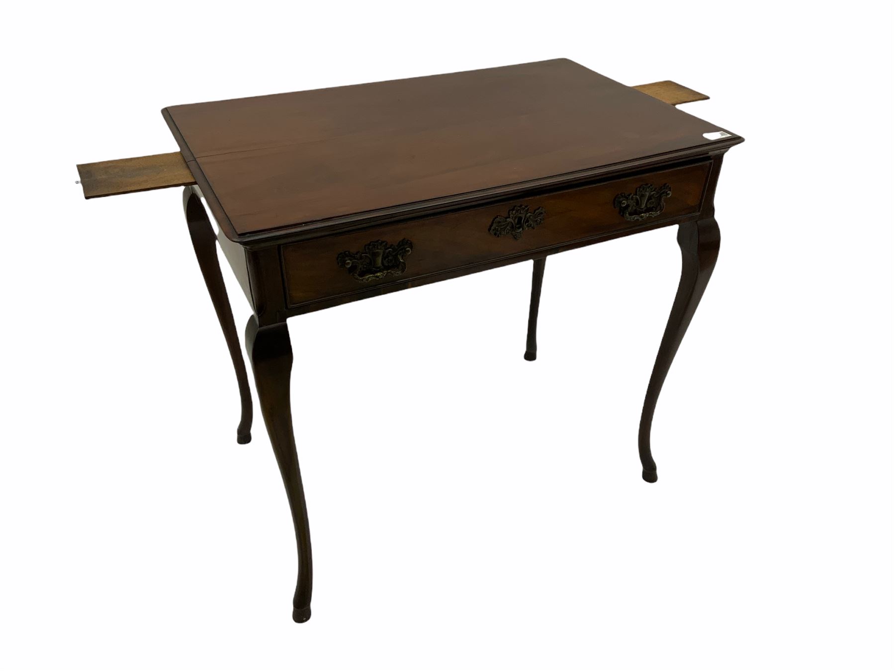 Georgian mahogany side table lowboy, fitted with single drawer and candle slides to either end