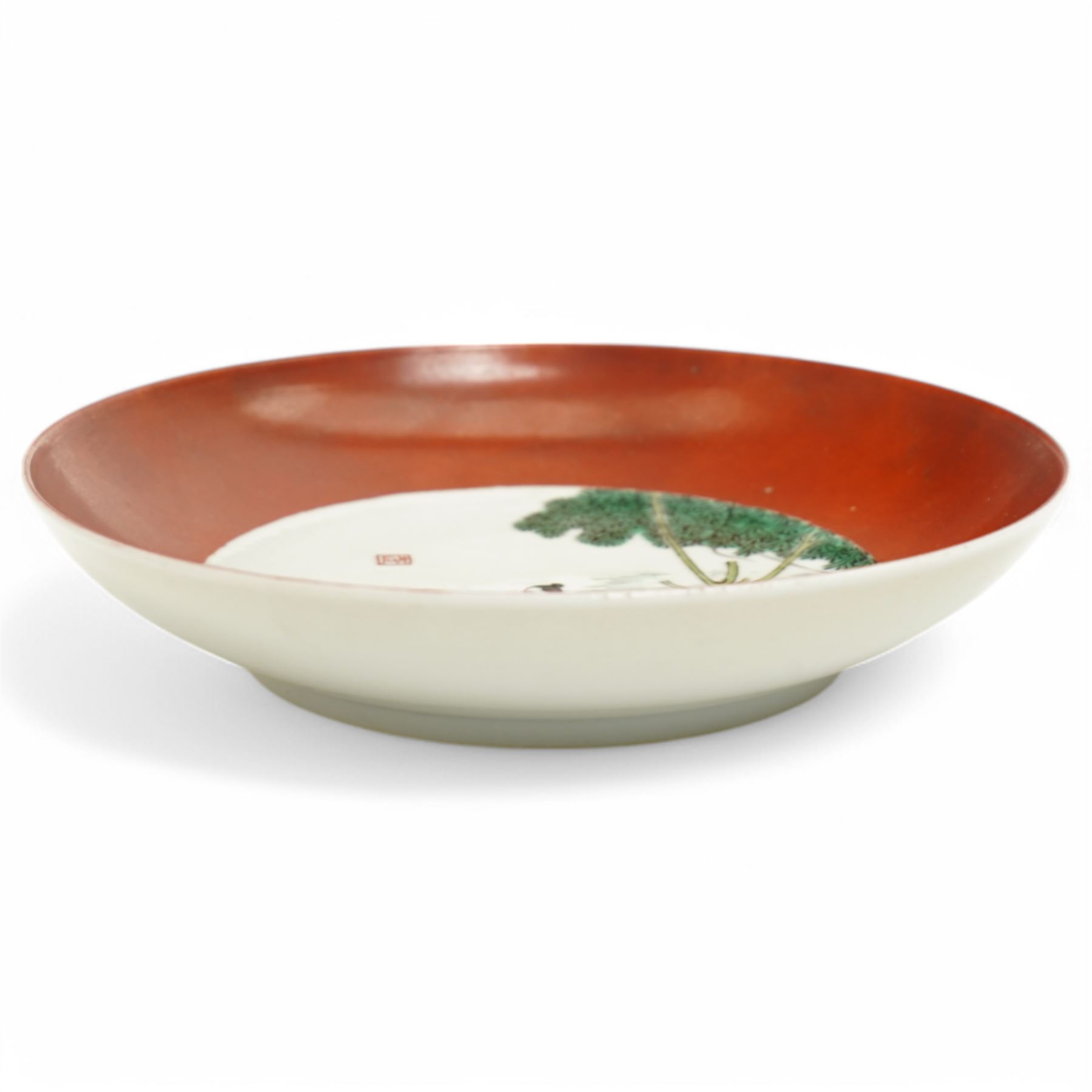 18th century Chinese famille verte shallow bowl decorated with a figure seated beneath a tree, Chenghua mark D14cm