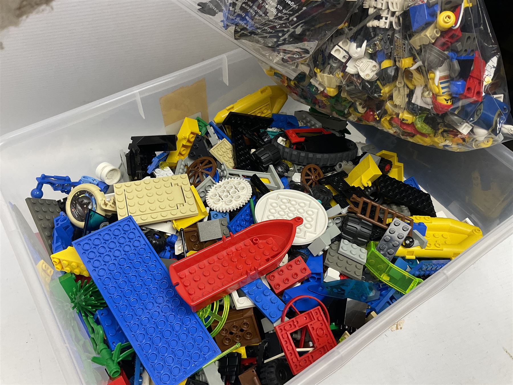 Lego - ten kits comprising Harry Potter Magic Mirror 4702; Extreme Team Rocket Car/Plane 6580; two Adventure Egypt Cars 5918; Adventure Egypt Bi-Plane 5928; Adventure Egypt Tombs and Car 5919 in golden Tutankamun box; Castle Knight with Horse & Cart 6016; Castle Witch & Fireplace 2872; Castle Robin Hood Hideout 6054; and Pirate Ship 6285; together with over 3.5kg of loose animals, characters and bricks etc; all unboxed