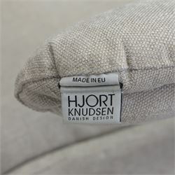 Hjort Knudsen - Danish recliner armchair in neutral upholstery, with manual recline, raised on a metal star base