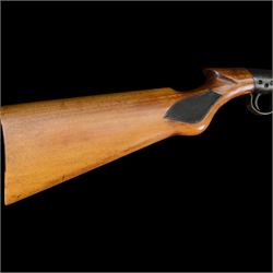 B.S.A, L model .177 air rifle No.L31512, circa 1927, overall L101cm
