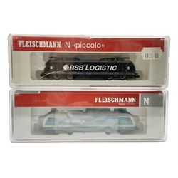 Fleischmann 'N' gauge - 'Piccolo' double pantograph locomotive No.967385 and another locomotive 'Alex'; both boxed (2)