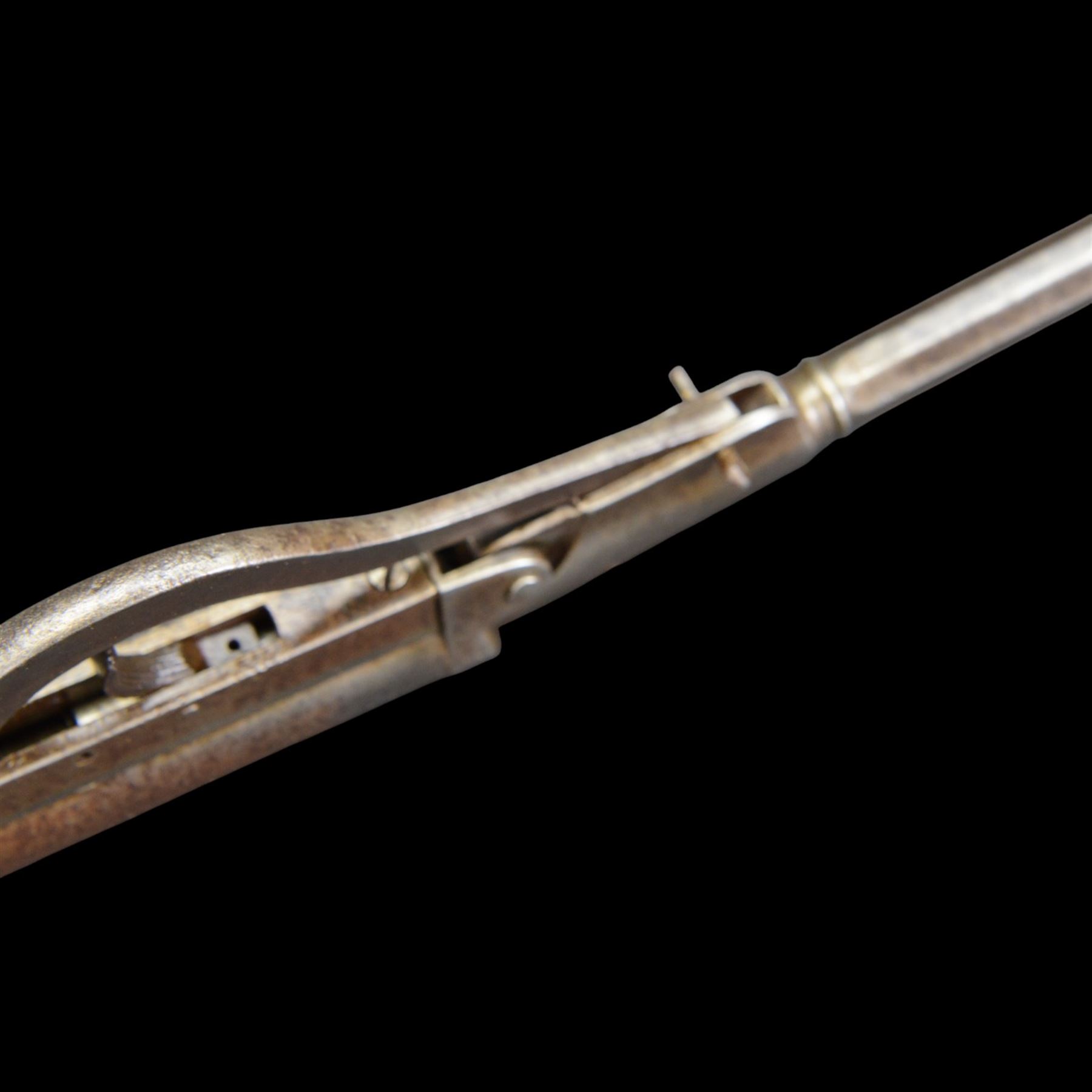 Air rifle with  octagonal and circular barrel, possibly Belgian but seemingly unmarked, L90cm