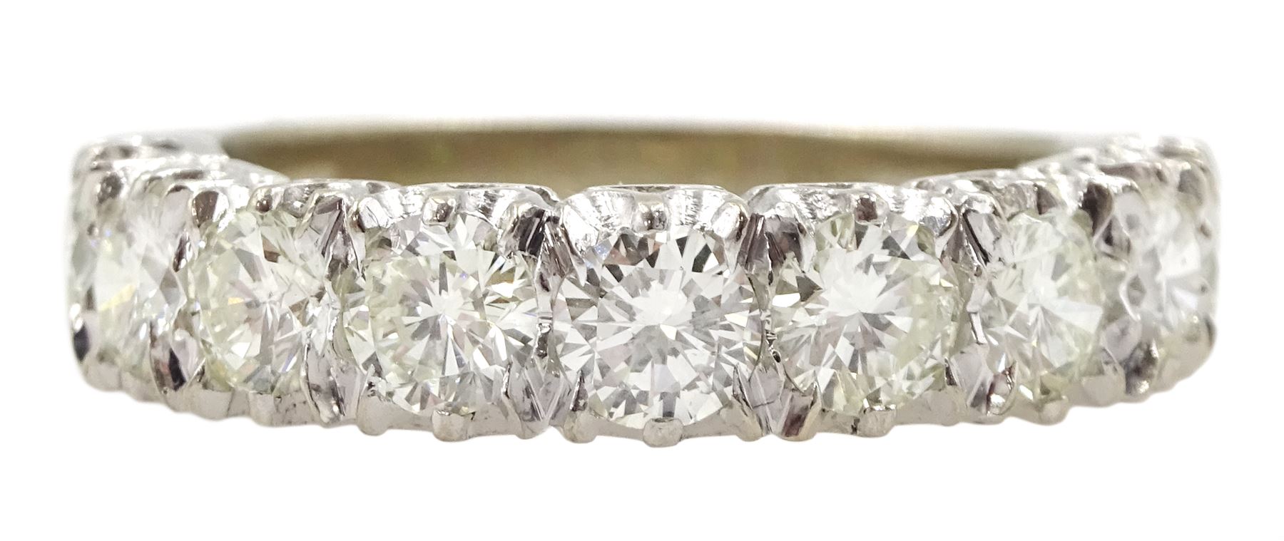 18ct white gold nine stone round brilliant cut diamond ring, London 1976, total diamond weight approx 1.50 carat