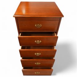 Stag - 'Carolina Cherry' three drawer chest (L 84cm, D 43cm, H 72cm); tall pedestal chest with hinged mirror top(L 53cm, D 43cm, H 104cm); bedside chest (L 53cm, D 43cm, H 72cm)