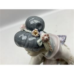 Two Lladro Japanese Ladies figures, comprising Kiyoko no 1450 and Yuki no 1448, both issued 1983, retired 1998, largest example H20cm