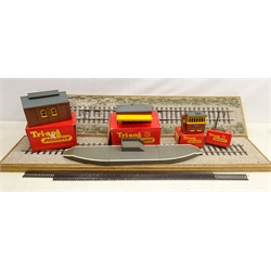  Tri-ang OO Gauge Complete Station Set, Signal Box, Water Crane and Engine Shed, two Peco Streamline track and two display tracks mounted oak stand, L105cm (6)  