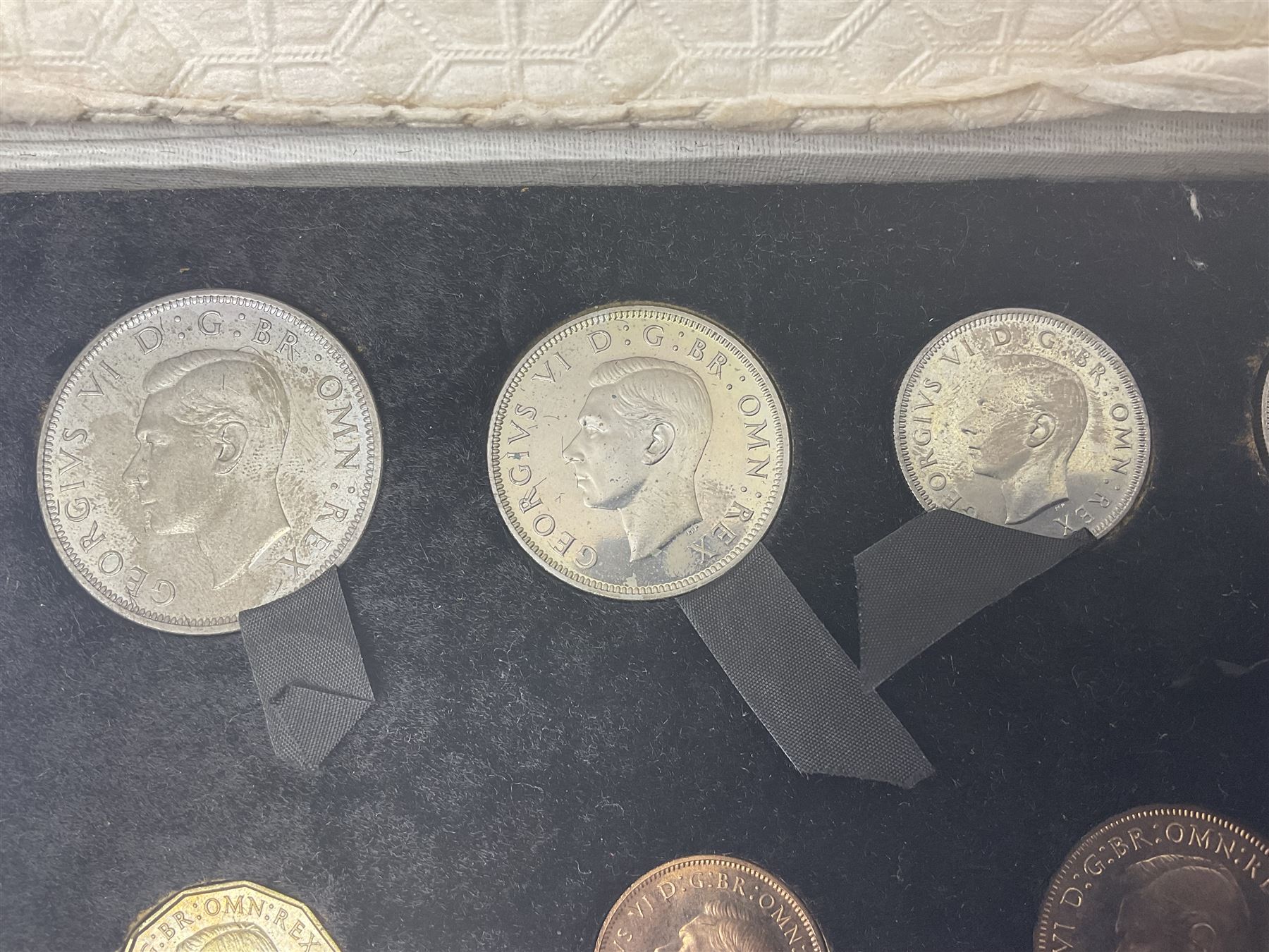 King George VI 1950 nine coin proof set, in Royal Mint red card box