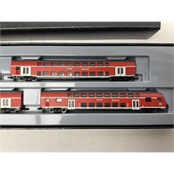 Marklin 'Z' gauge - Mini-Club No.81444 train set with double pantograph locomotive and three coaches; boxed