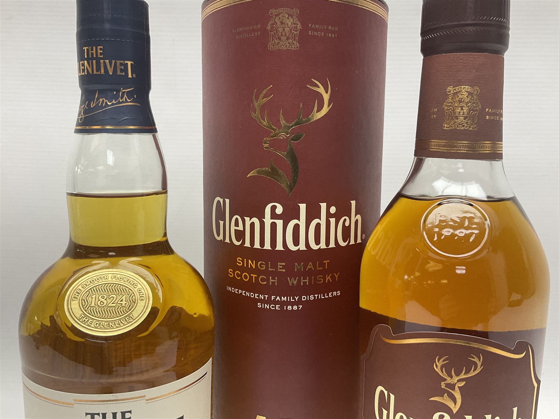 Glenlivet, Founders Reserve, single malt Scotch whisky, 70cl, 40% vol and Glenfiddich, 15 year old Solera Reserve, single Scotch whisky, 70cl, 40% vol