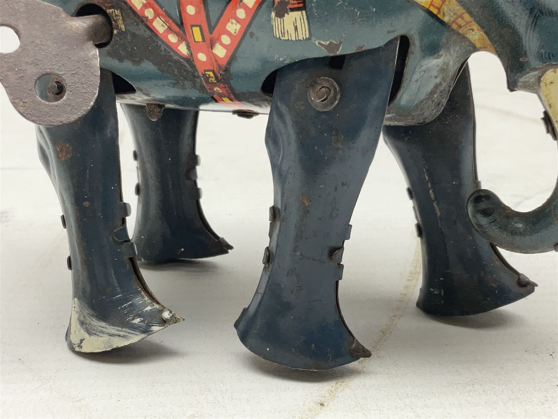 German Blomer and Schuler 'Jumbo' Elephant clockwork tinplate figure, marked 'D.R.P. DRGM Made in Germany', complete with key H9.5cm
