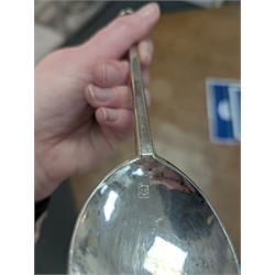 Pair of 17th century style seal top table spoons, with rounded fig shaped bowls and seal top finials, engraved ALC JEB 1649, with leopards head mark to centre top of bowl and modern hallmark on reverse for London Assay Office with no date mark