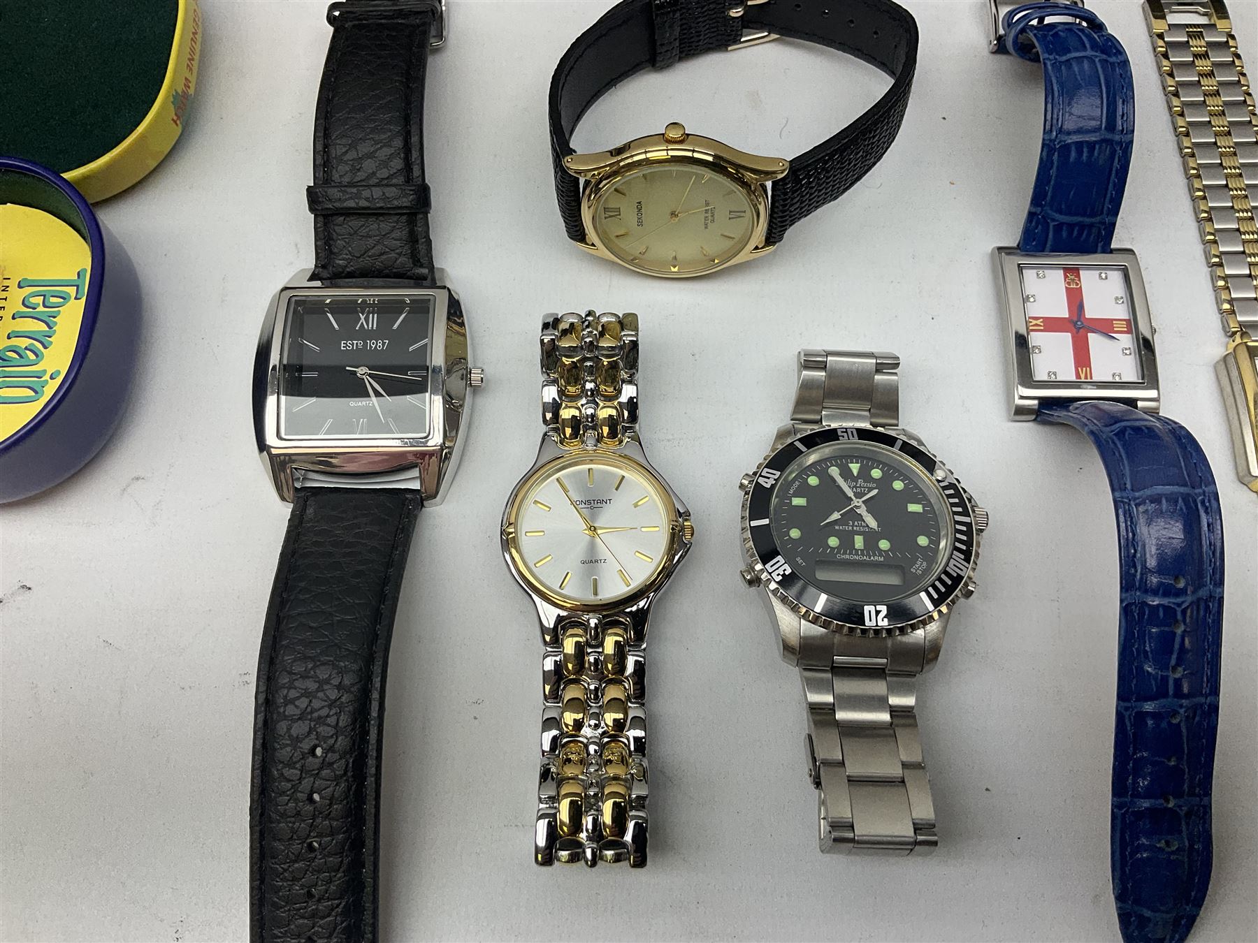 Collection of wristwatches including Curtis Liberty, eight Claude Valentini, Jeep, Limit, Avia, Philip Persio and Sekonda (27)