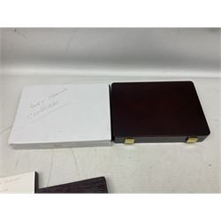 Mostly commemorative coins including The Royal Mint 1997 proof coin collection, Westminster 2013 'The Royal Baby Photographic 65mm' coin, Jubilee Mint 2017 'The Queen Elizabeth II Sapphire Jubilee' five pound coin collection etc