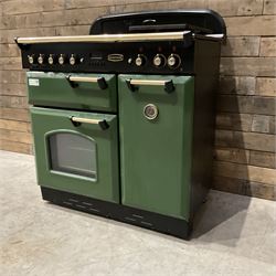 Range Master Classic 90 dual fuel range cooker
